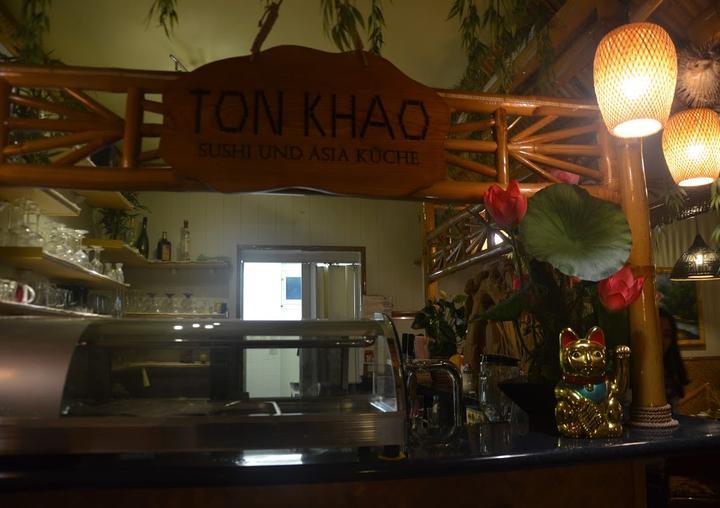 Ton Khao Sushi & Asia Restaurant